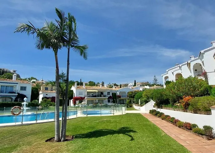 Corner Penthouse Sleeps 4 With Parking Appartement