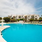 Apartment Corner Penthouse Sleeps 4 With Parking Estepona